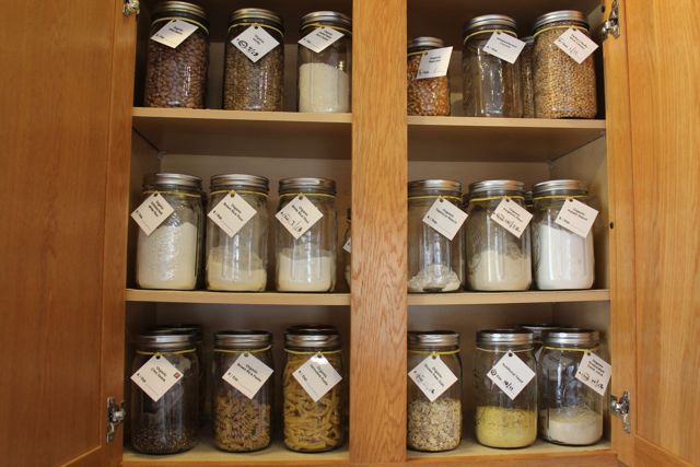 Mason Jar Organization in the Kitchen