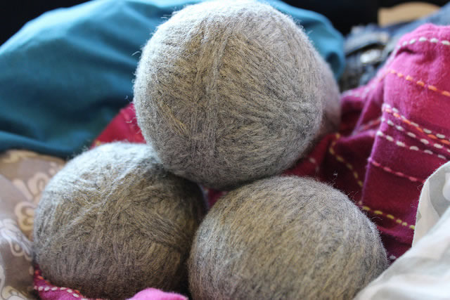 how to make felt balls in the washing machine